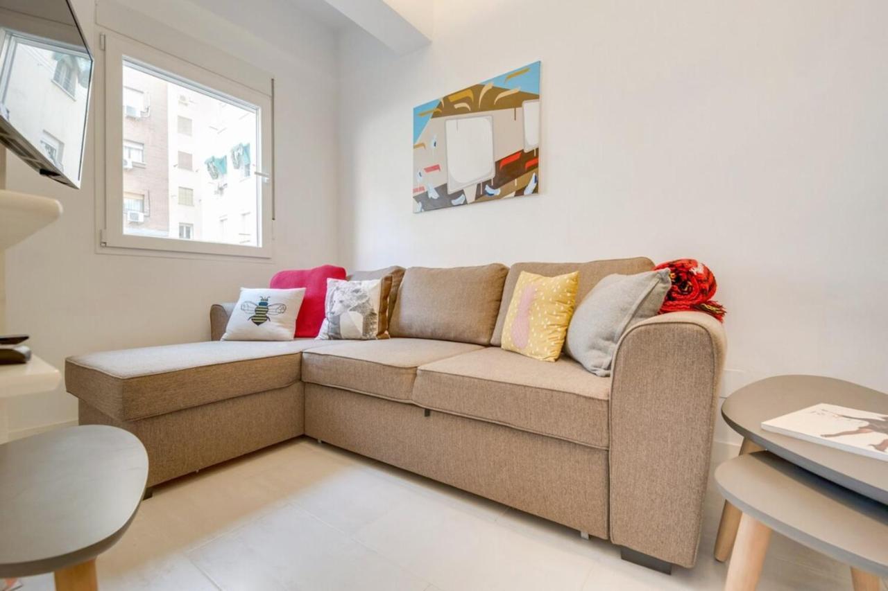Nice And Cozy Apartment In Delicias 마드리드 외부 사진