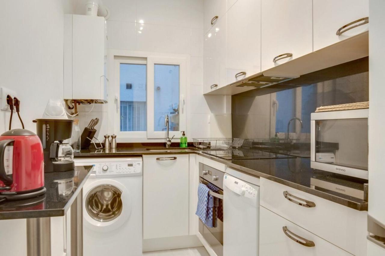 Nice And Cozy Apartment In Delicias 마드리드 외부 사진