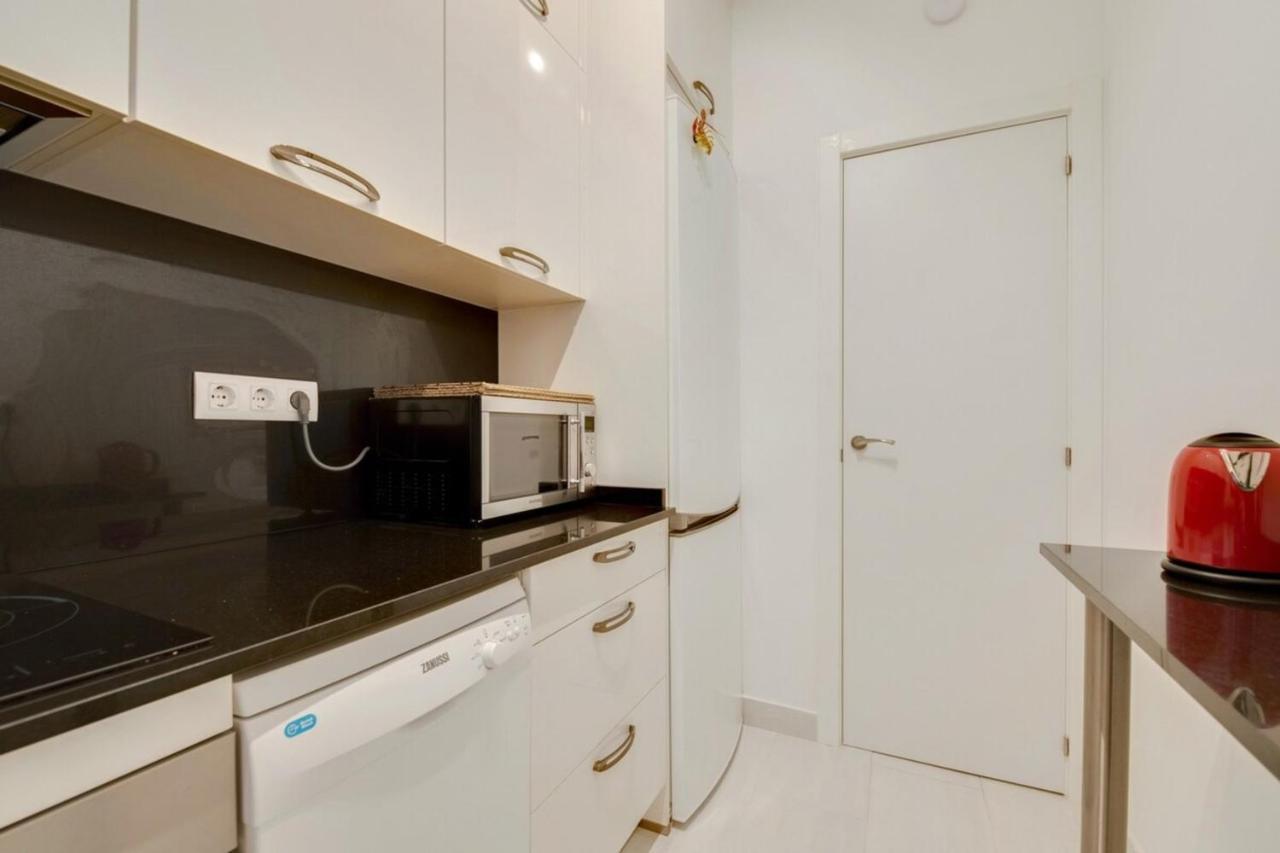 Nice And Cozy Apartment In Delicias 마드리드 외부 사진